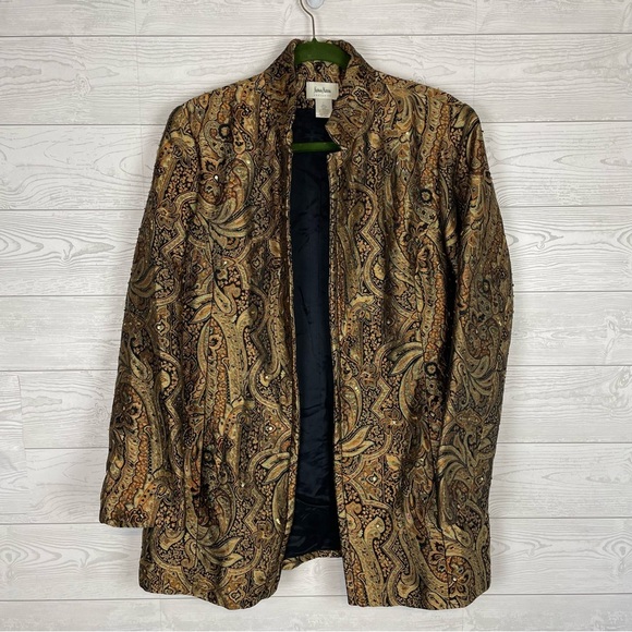 Neiman Marcus Jackets & Blazers - Neiman Marcus Blazer Size Large